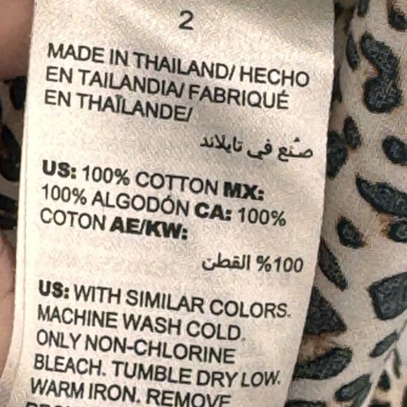 Chicos 2 Leopard Print Button-Up no iron Shirt Womens Size large Black Collar Co - Picture 9 of 11